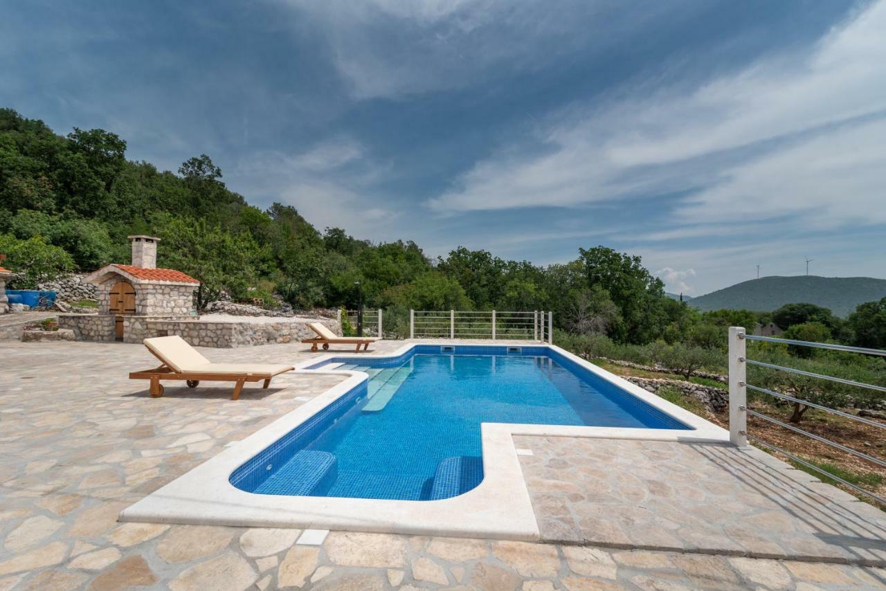 Villa Zuza Bristivica Buitenkant foto